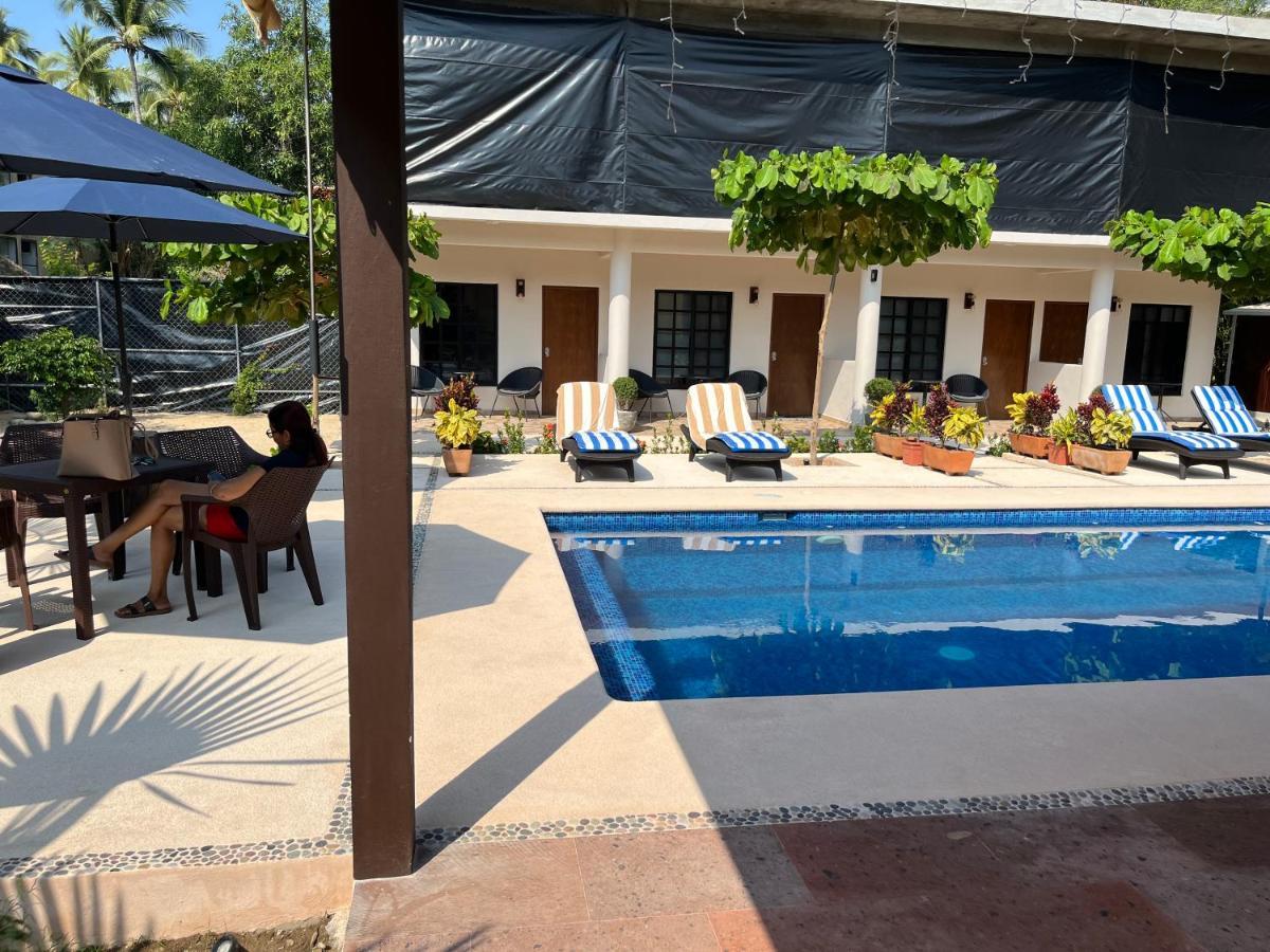 Natura Hotel & Villas Zihuatanejo Exterior photo